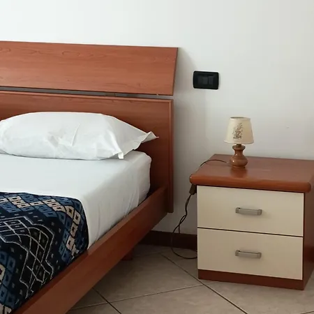 شقة La Finestra Sul Parco *